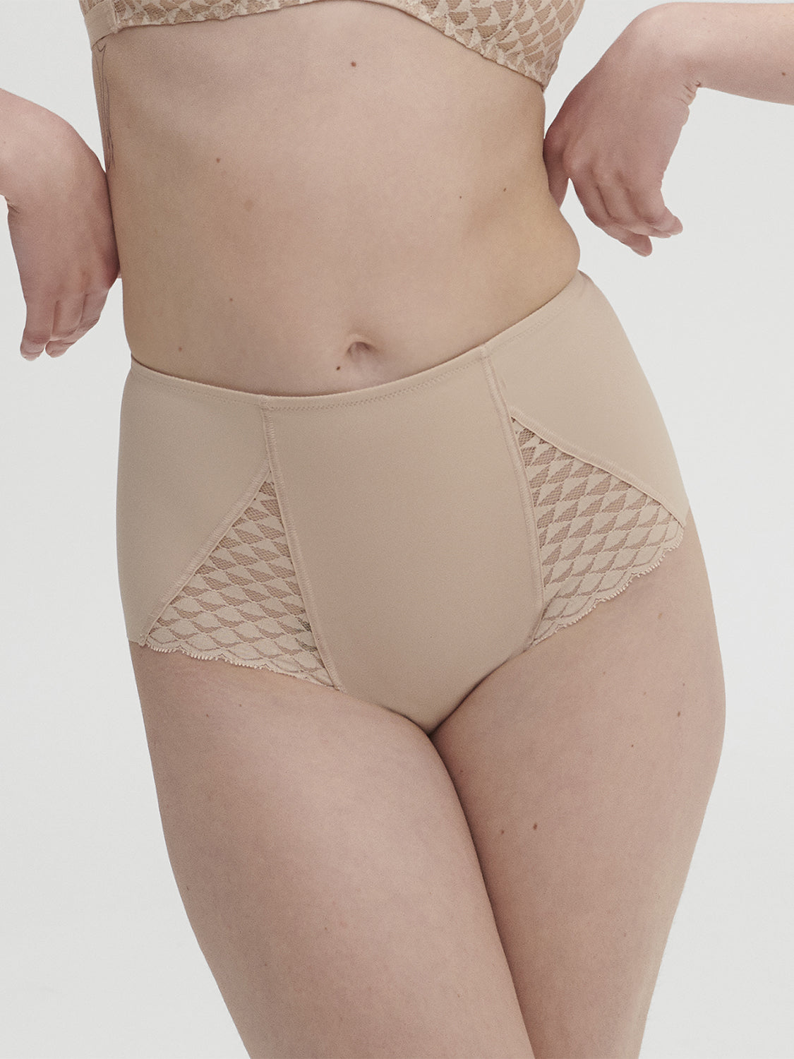 Body Simone Pérèle Subtile Peau Rosée - Taille 90C - Beige - Neuf Avec étiquettes